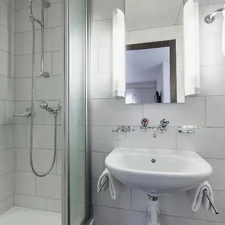 알폰 2* 인터라켄